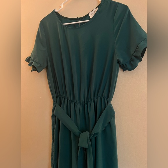 Everly Green Jumper/Jumpsuit - Picture 3 of 5